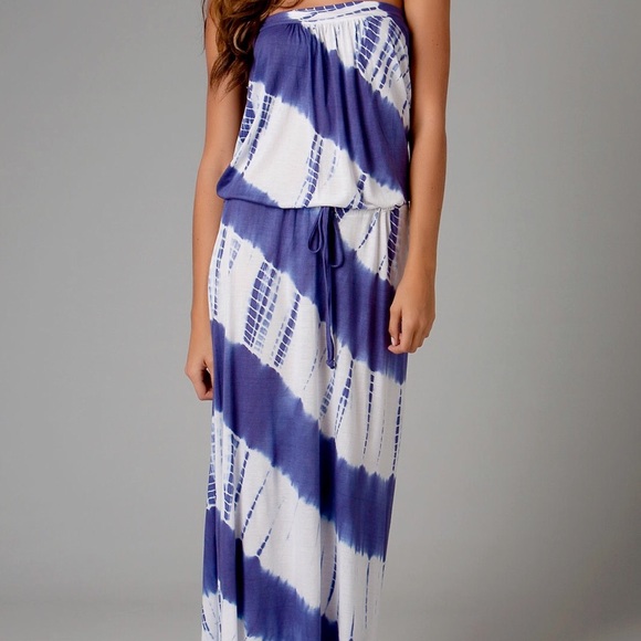 ✨Strapless dress✨🌸