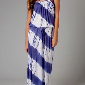 ✨Strapless dress✨🌸