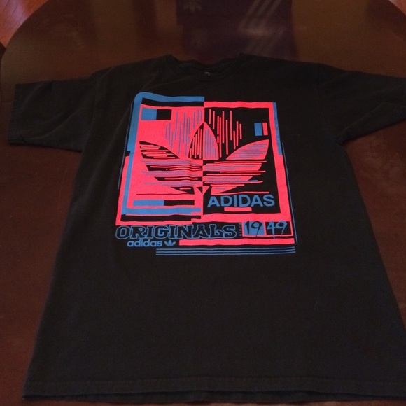 Adidas men's t-shirt