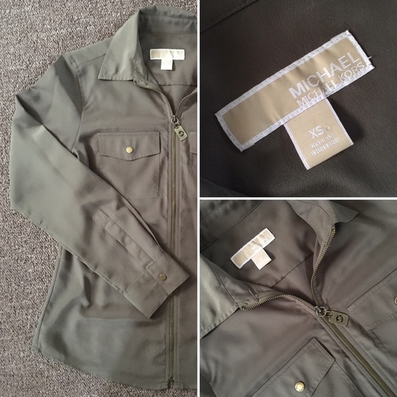 ⭐️SALE⭐️ Michael Kors blouse