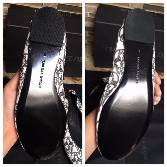 New Authentic Thomas Wylde Flats with Box and Bags - Picture 3 of 4