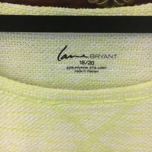 Sweat shirt, cropped.