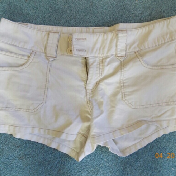 Aeropostale shorts