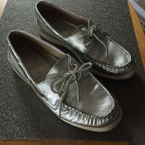 Silver Sperry's