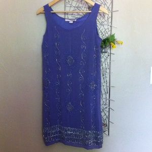 FOREVER 21 dress with beautiful appliqués size S.