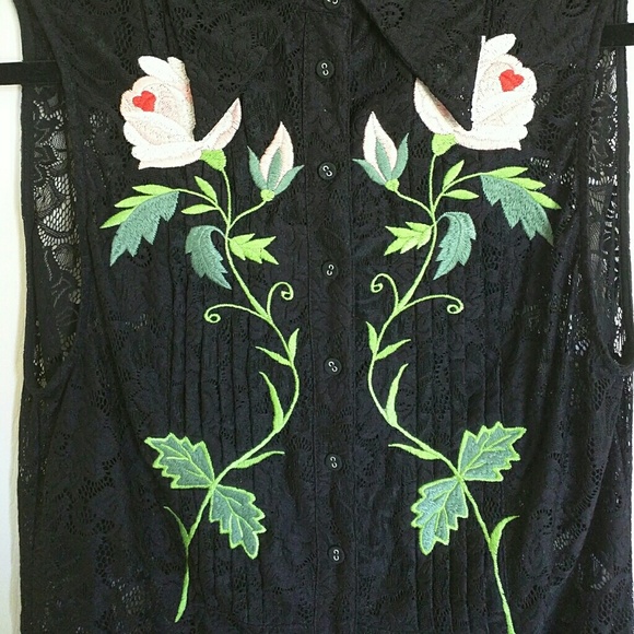 Wildfox black lace roses sleevele blouse rare - Picture 4 of 4