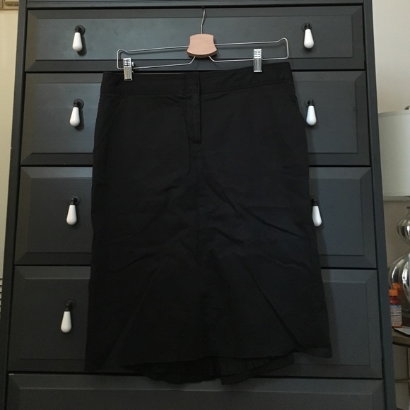 BCBGMaxazria black pencil skirt