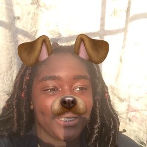 Meet your Posher, Charleen-eś