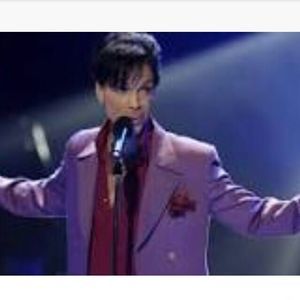 Meet your Posher, Eve