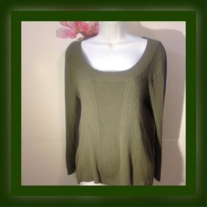 ✨PRICE REDUCED!✨Cappagallo Ladies Sweater Blouse