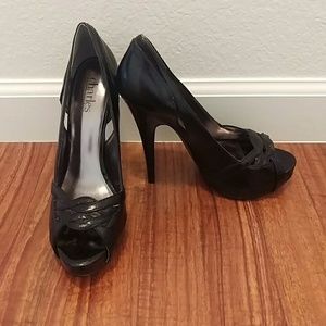 Charles David peep toe black pumps size 7