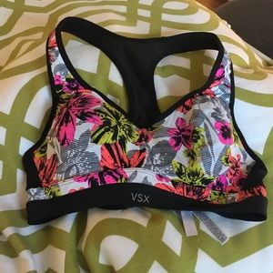 Victoria's Secret sport bra