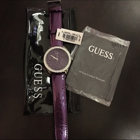 ❌SOLD❌ GUESS watch purple - Picture 2 of 3