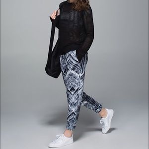 Lululemon Heat Wave Crop