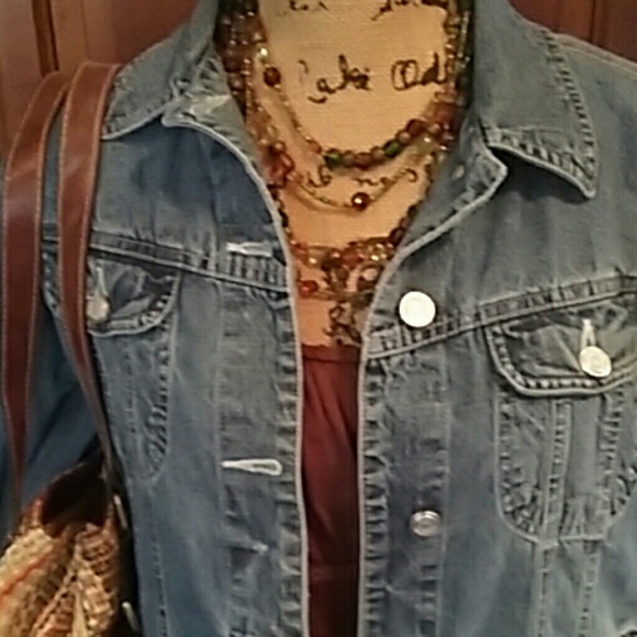 Distressed jean jacket - Picture 2 of 4