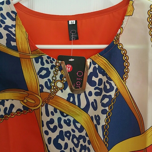 Blouse - Picture 2 of 3