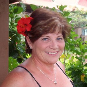 Meet your Posher, Michele