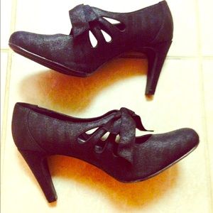 Naturalizer booties - 7.5 size