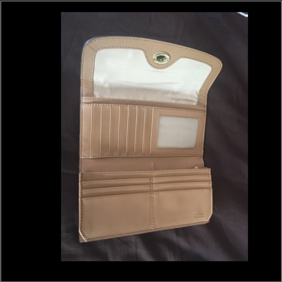 Coach Wallet - Picture 3 of 3