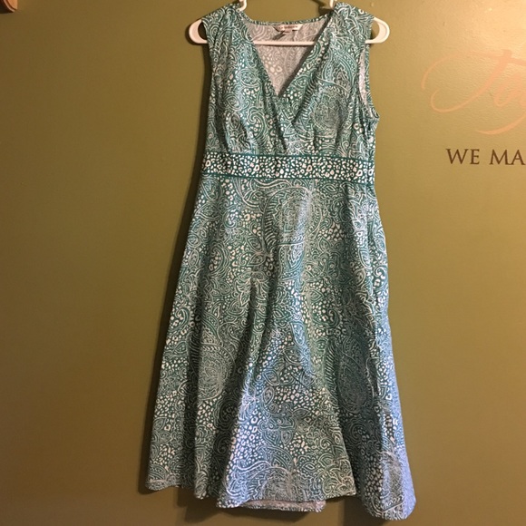 Green print dress