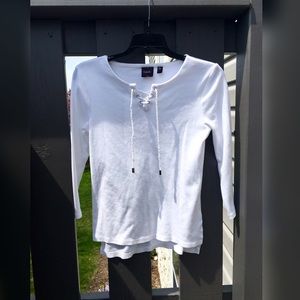 White top😍
