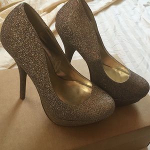 Glitter high heels size 7 new