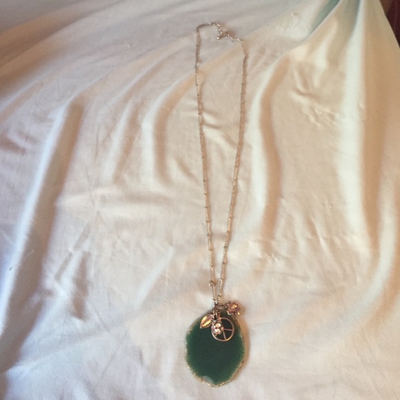 Urban Outfitters Jewelry - Adorable long necklace with stone and pendants!