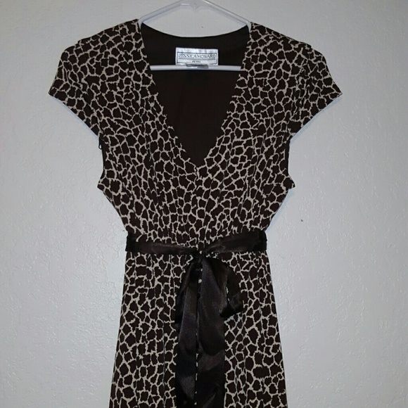 Cute dress!