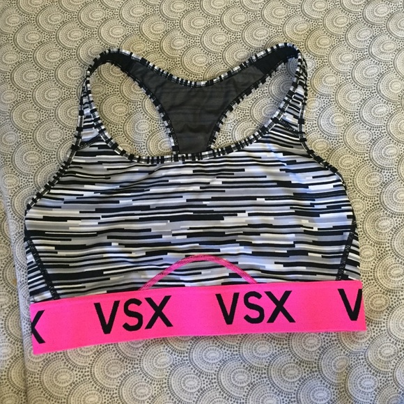 Sports bra