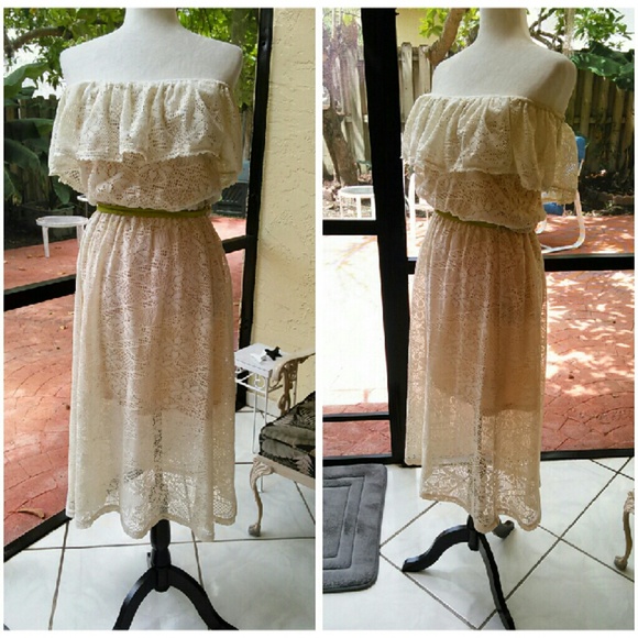 Cream maxi dress with green belt