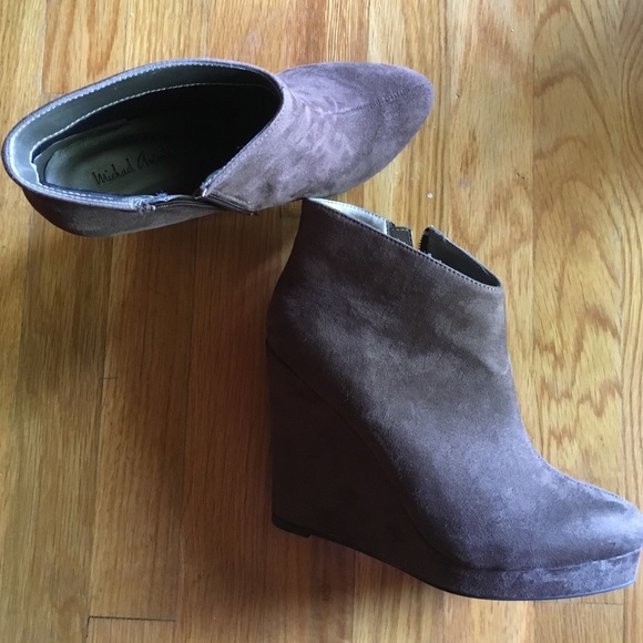 Michael Antionio wedge boots. New. 8.5