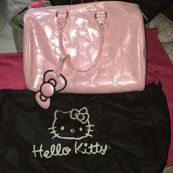 Hello kitty purse