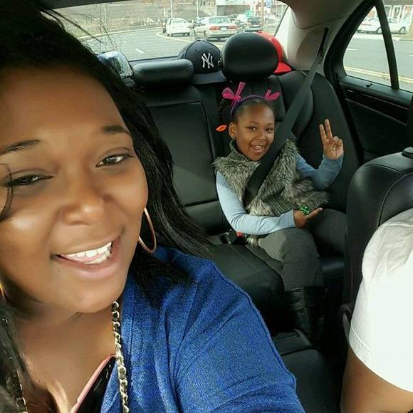 Meet your Posher, Anitra - Picture 1 of 1