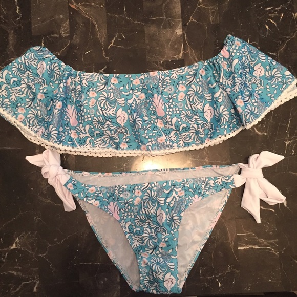 Bikini! - Picture 3 of 3