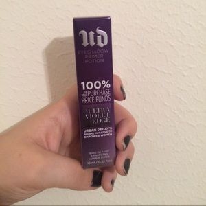 Urban Decay Eyeshadow Primer Potion Enigma