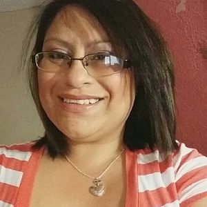 Meet your Posher, Noemi