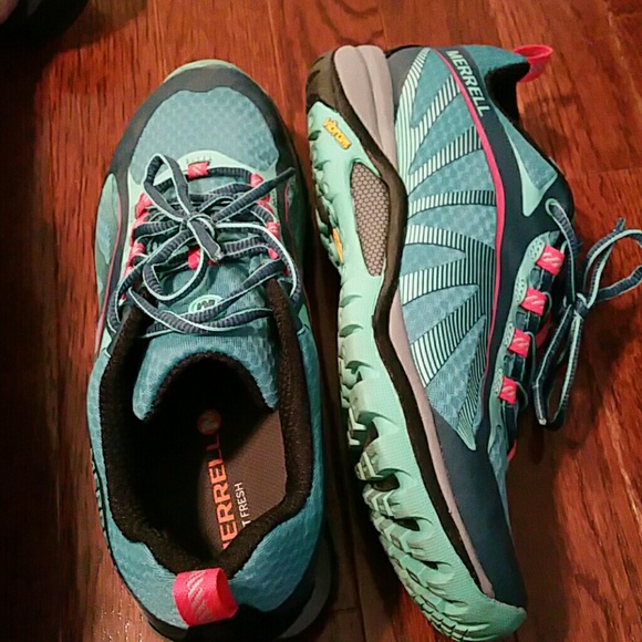 Merrell Tennis shoes