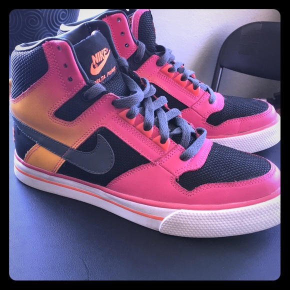 ⭐️sale⭐️ Nike