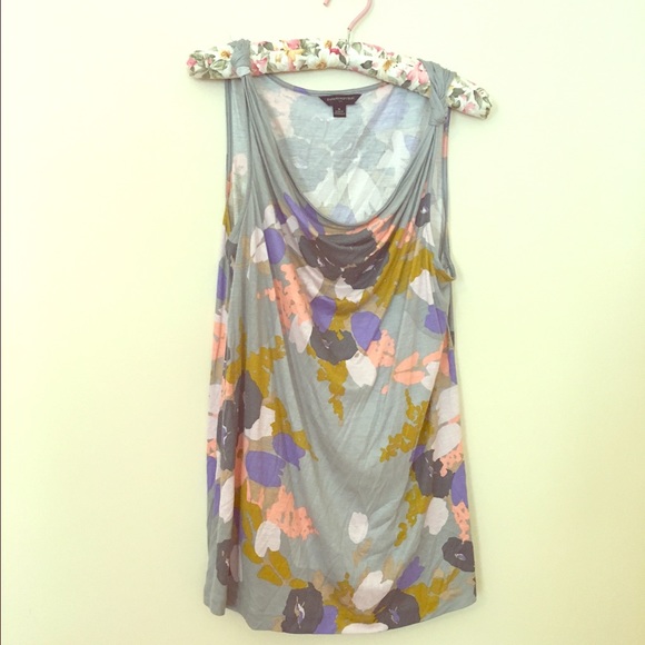 Banana Republic floral tank!