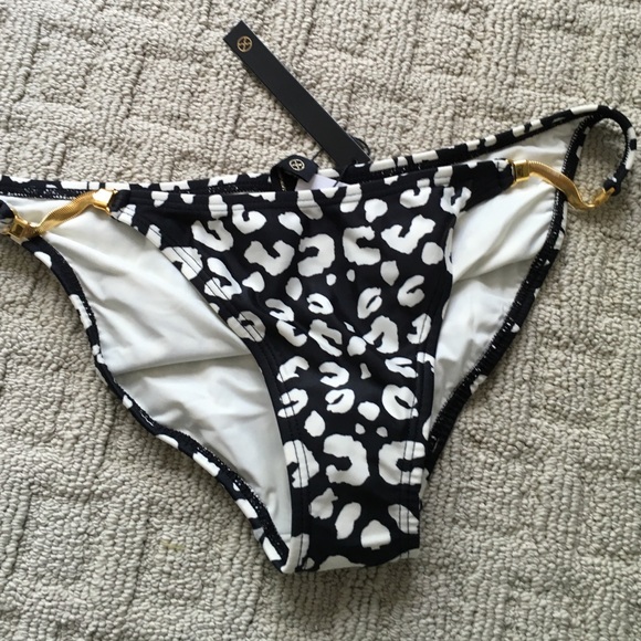 Vix bikini bottom