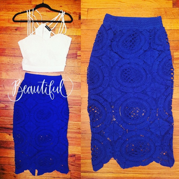 Dresses & Skirts - Alicia Pencil Skirt