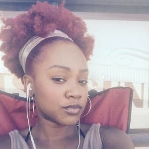 Meet your Posher, Jade