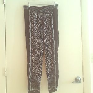 WHBM Printed tapered leg pants