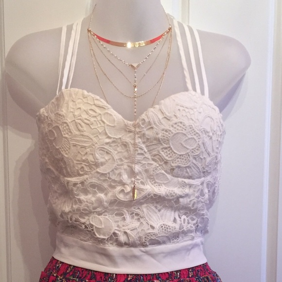 Molly crochet crop top