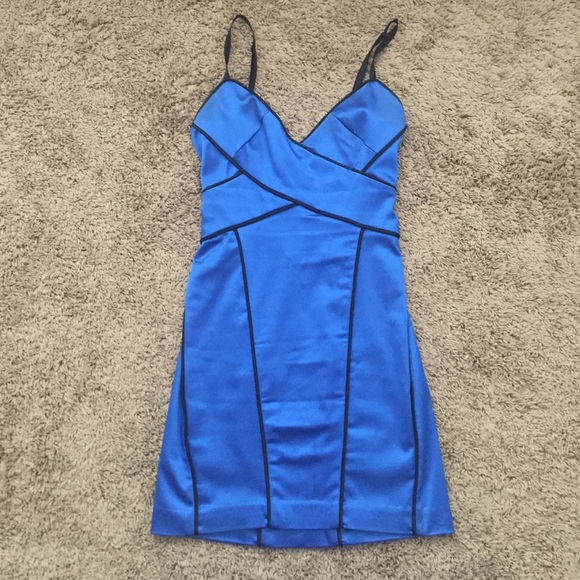 Bebe bodycon dress