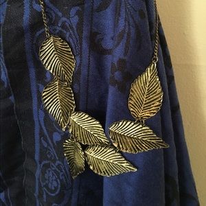 Boho Leafing Town Necklace