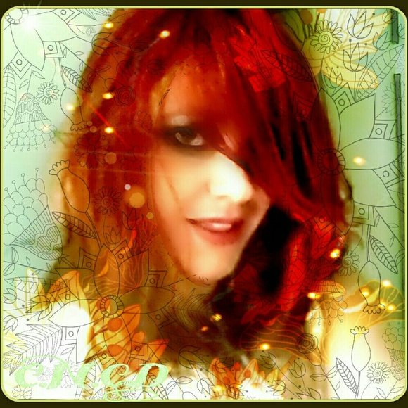 Meet your Posher, Candice - Picture 2 of 4