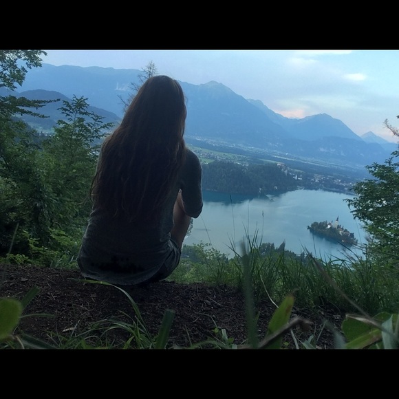 Meet your Posher, Melanie - Picture 4 of 4