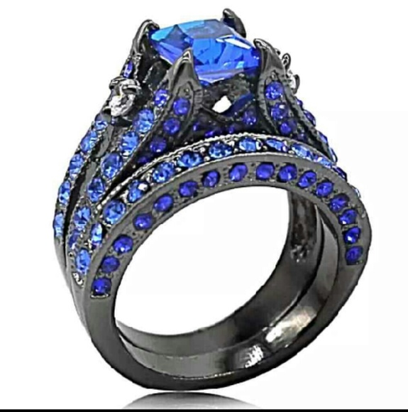 Brand 🆕 2pc Stunning Wedding /Engagement Ring Set - Picture 2 of 4