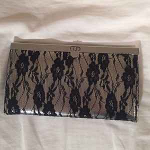 Lace wallet/clutch